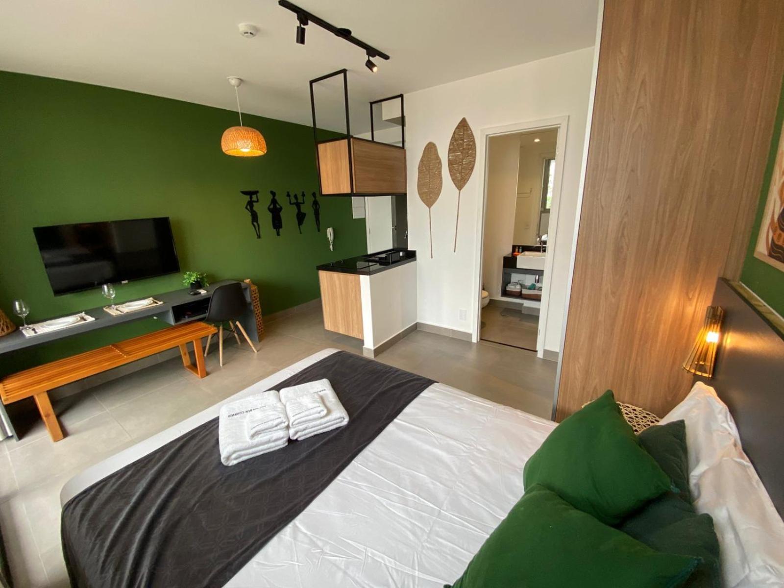 Apartamento No Jardins Com Ac | Brazilian Corner